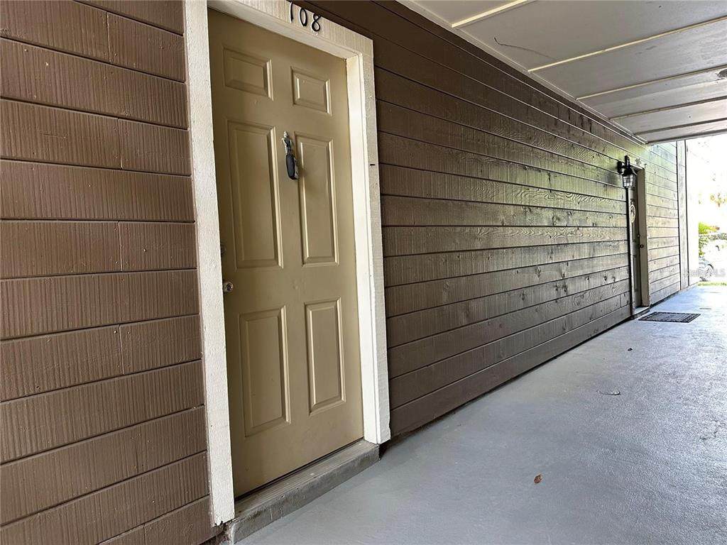 232 Afton Square - Photo 1