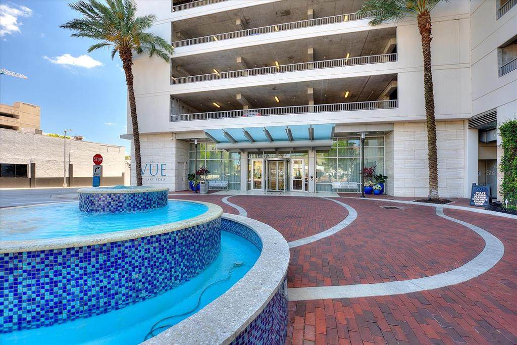 150 Robinson Street - Photo 1