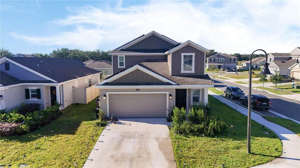 4022 Ambrose Avenue - Photo 1