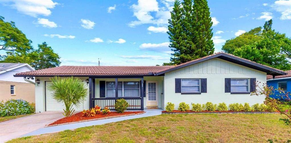 1073 Kenwood Drive - Photo 1