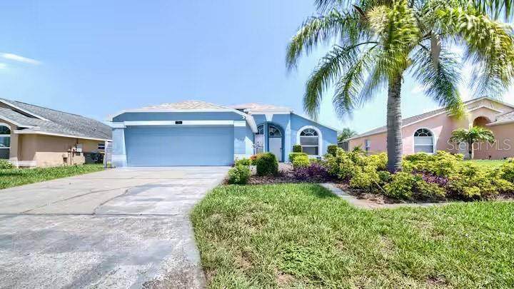 126 Tiffany Loop - Photo 1