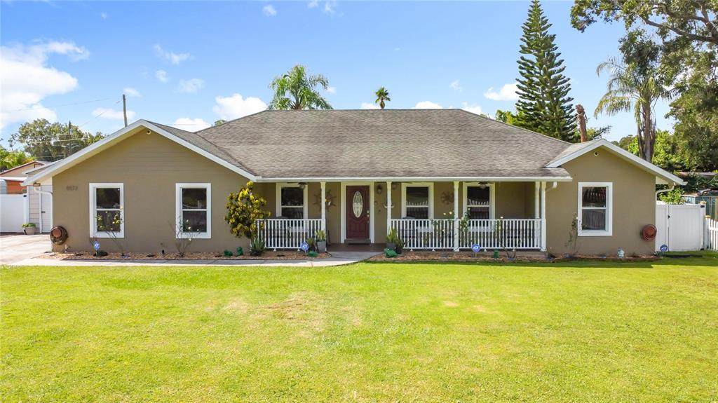 5572 Myakka Avenue - Photo 1