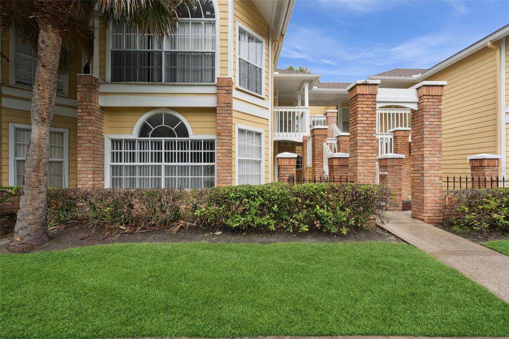 2442 Sweetwater Club Circle - Photo 1