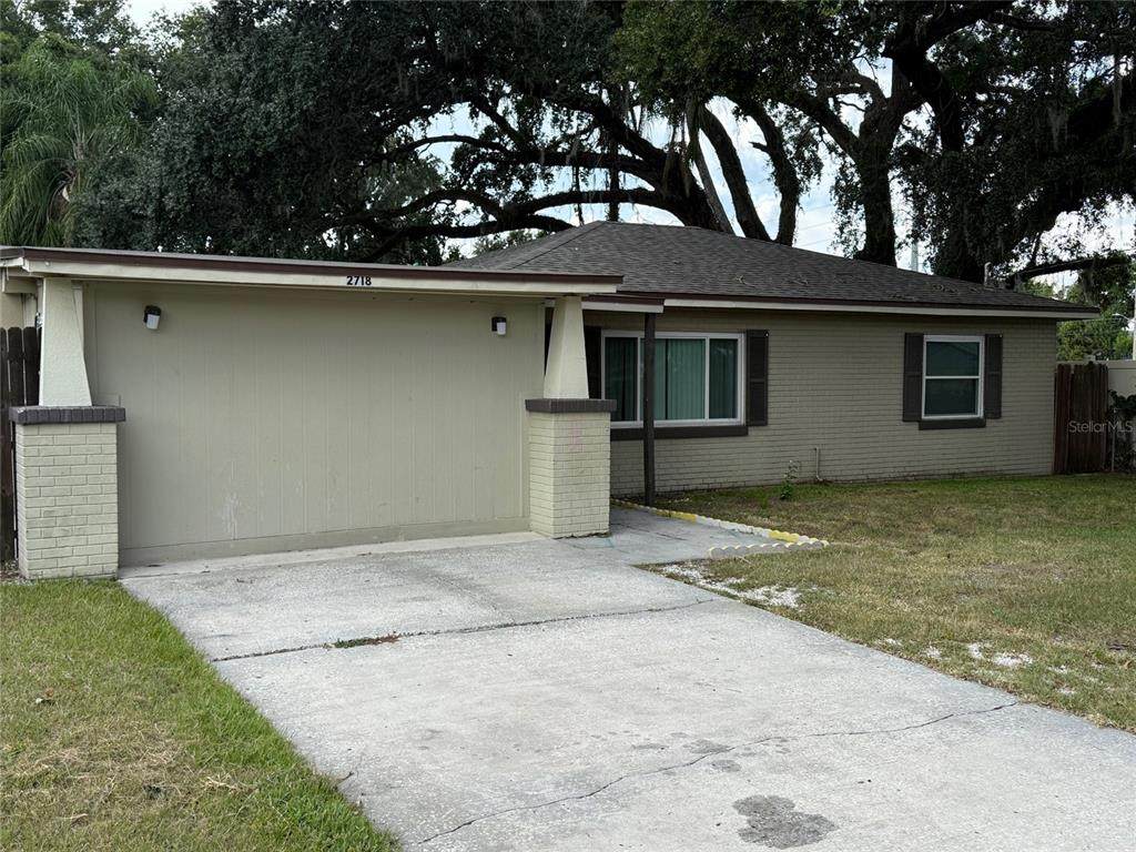 2718 Sunrise Court - Photo 1