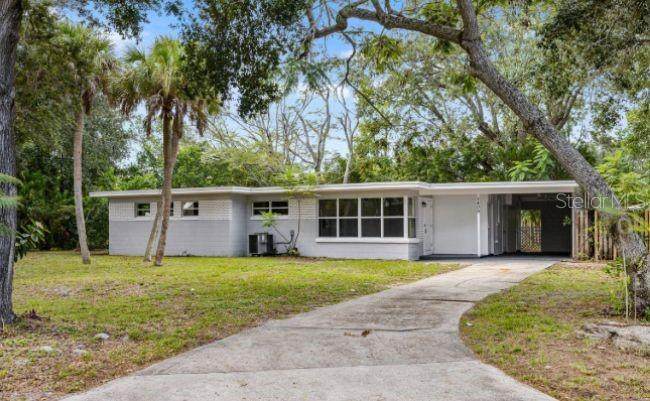 1409 Harvard Drive - Photo 1