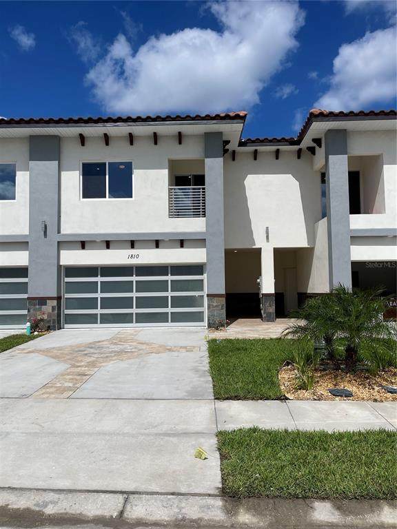 1810 Brentwood Court - Photo 1