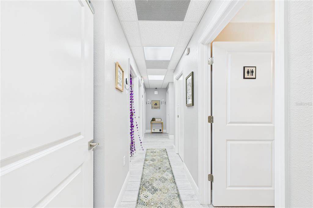 2955 Pineda Plaza Way - Photo 1