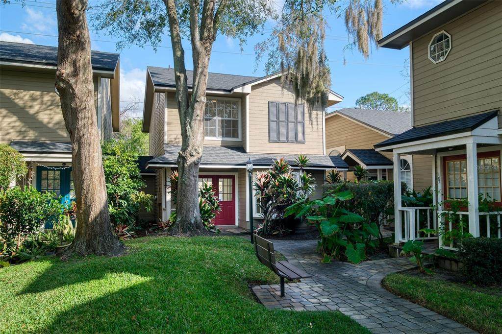 6040 Scotchwood Glen - Photo 1