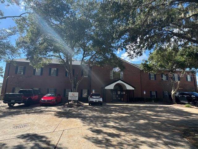 1920 Boothe Circle - Photo 1
