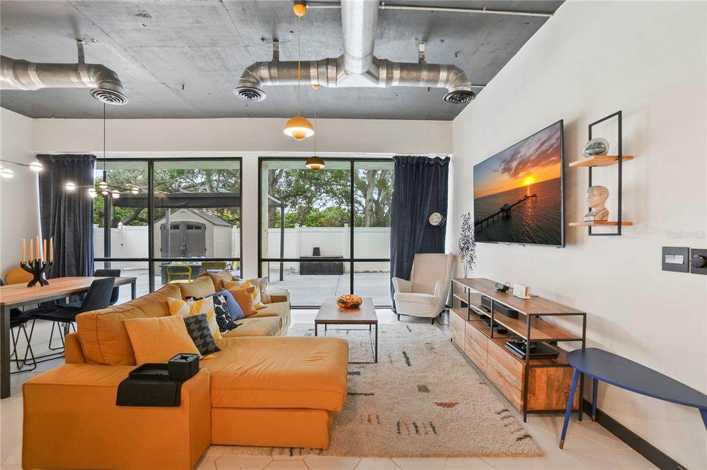 701 Madison Avenue - Photo 1