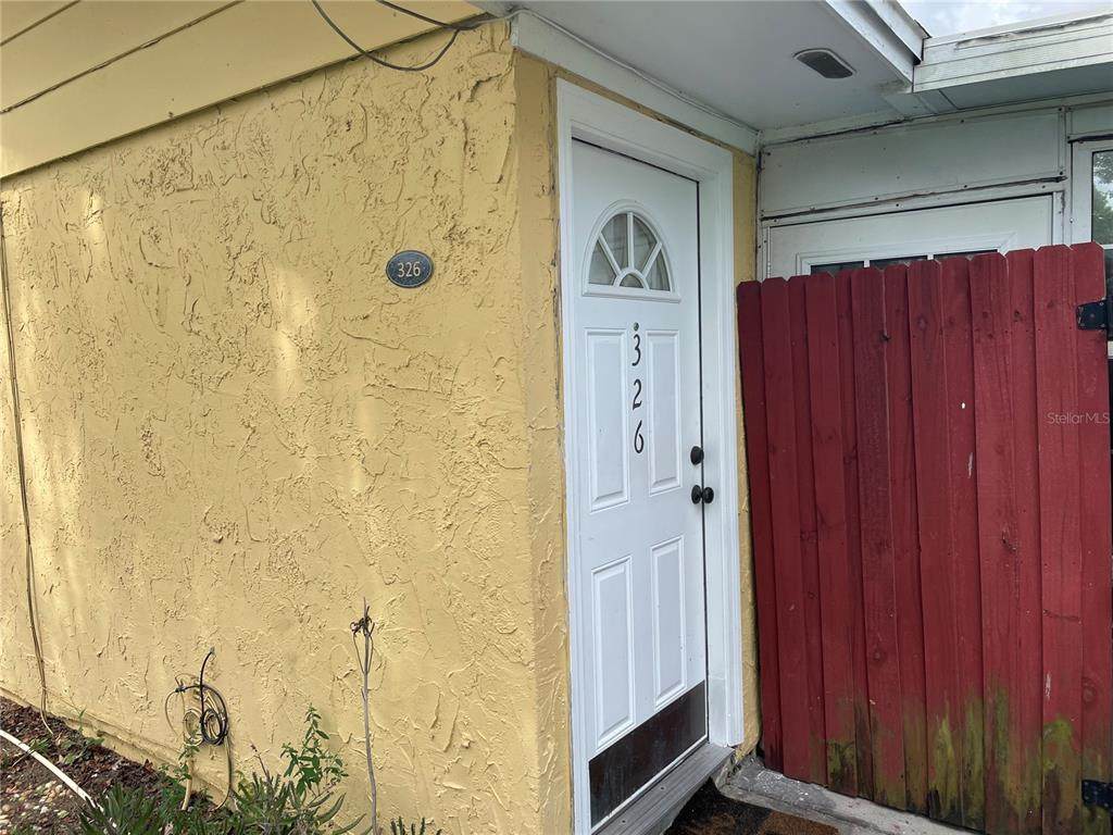 326 San Rafael Street - Photo 1