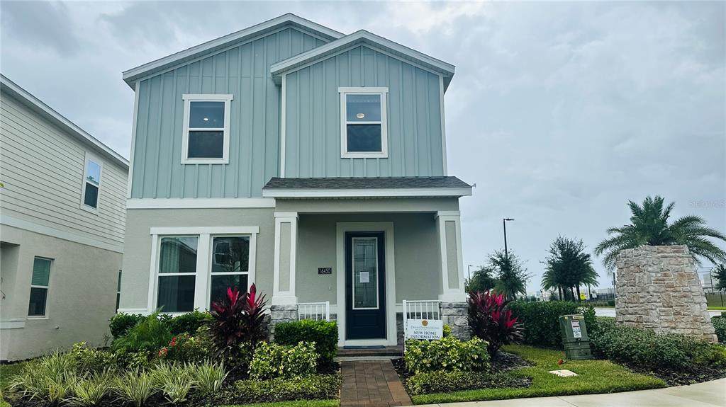 16450 Hamlin View Street - Photo 1