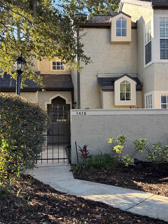 1418 Farrindon Circle - Photo 1