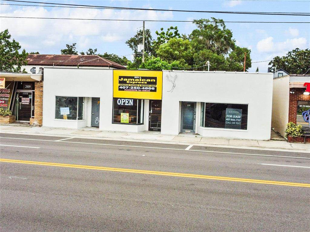 2011 Orange Avenue - Photo 1