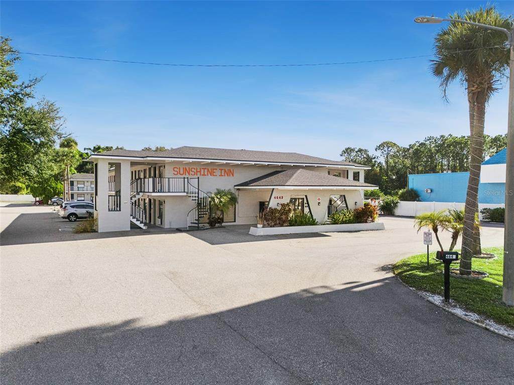 4643 Irlo Bronson Memorial Highway - Photo 1