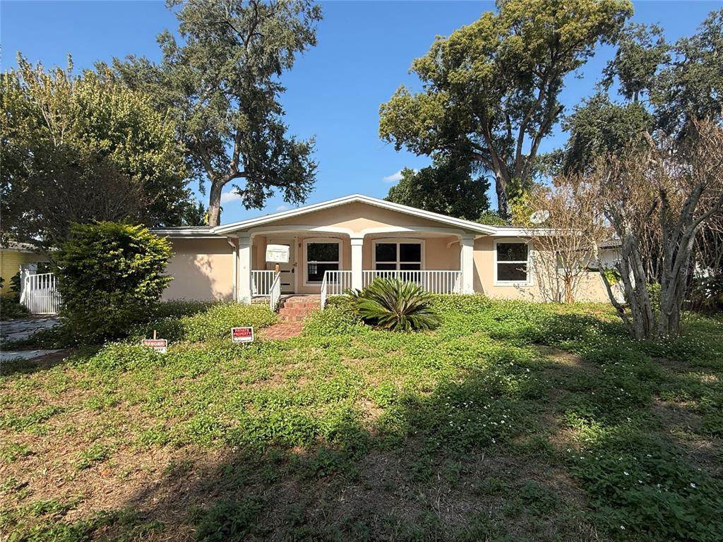 1015 Palm Avenue - Photo 1