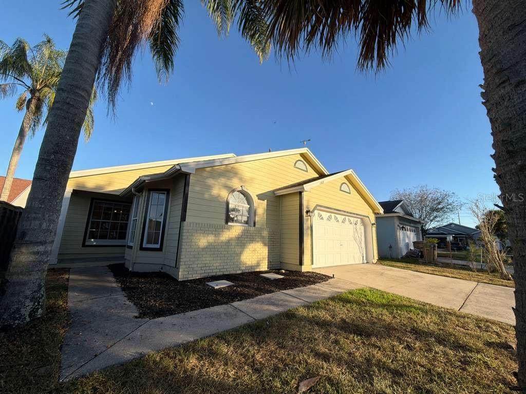 1503 Chapman Oak Court - Photo 1
