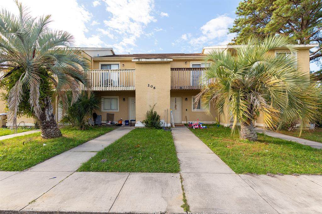 206 Watts Lane - Photo 1