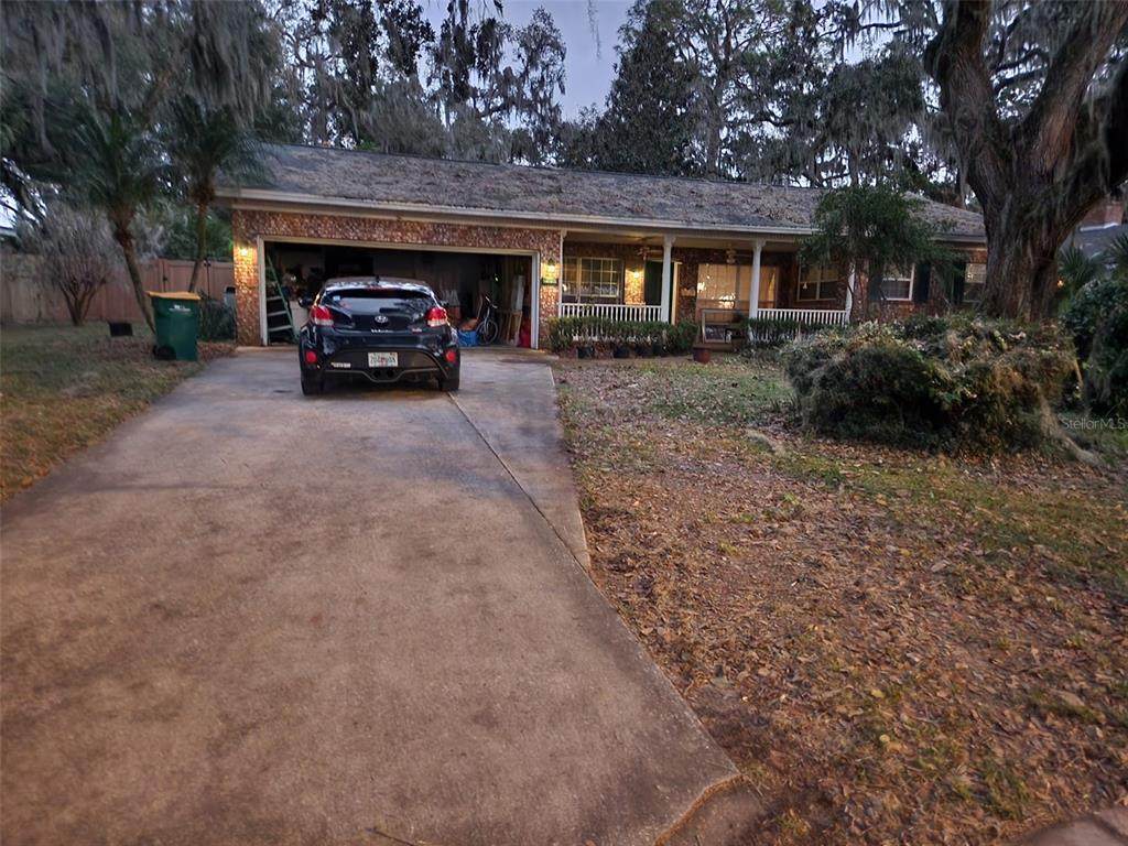 1208 Lake Shore Boulevard - Photo 1