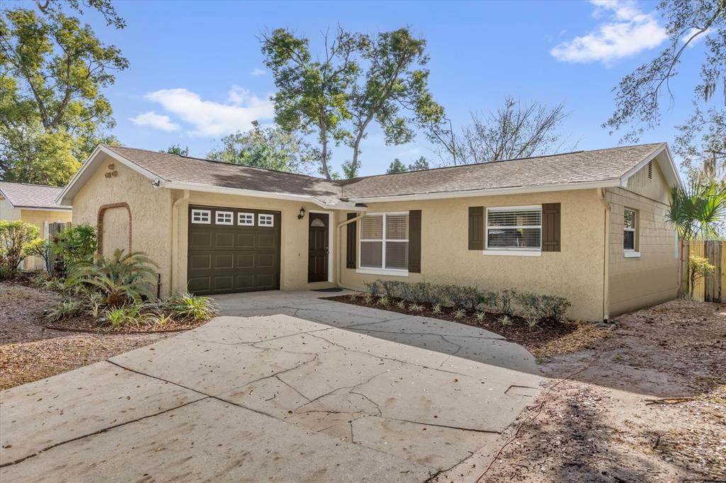 3202 Calumet Drive - Photo 1