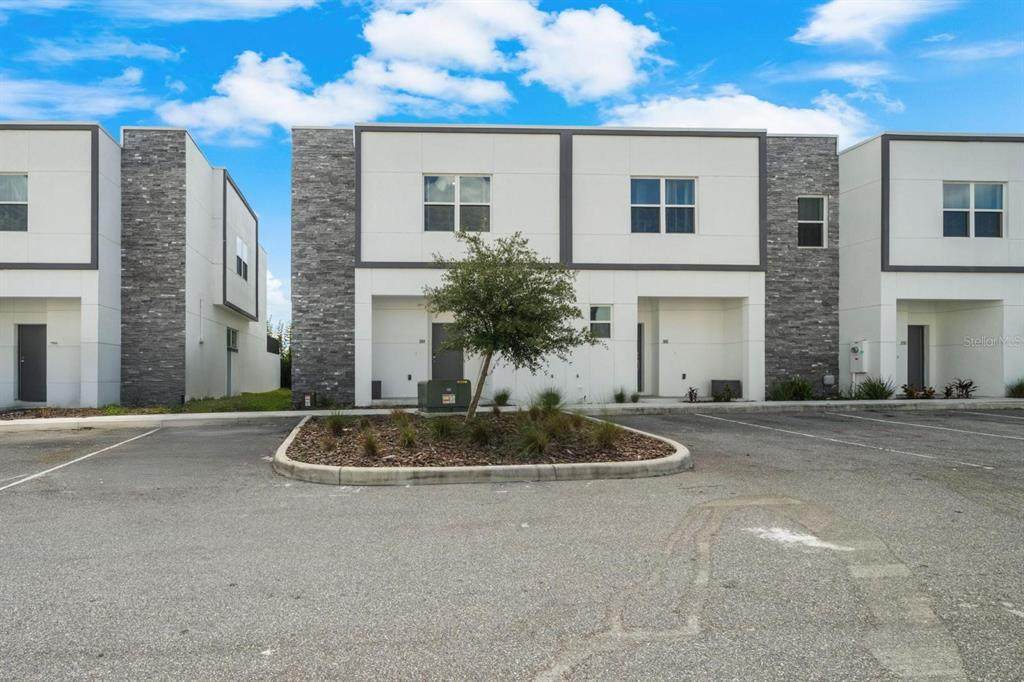 384 Famagusta Drive - Photo 1