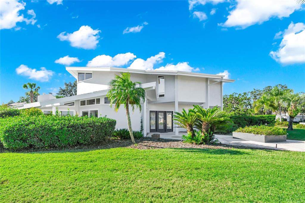 8922 Bay Cove Court - Photo 1