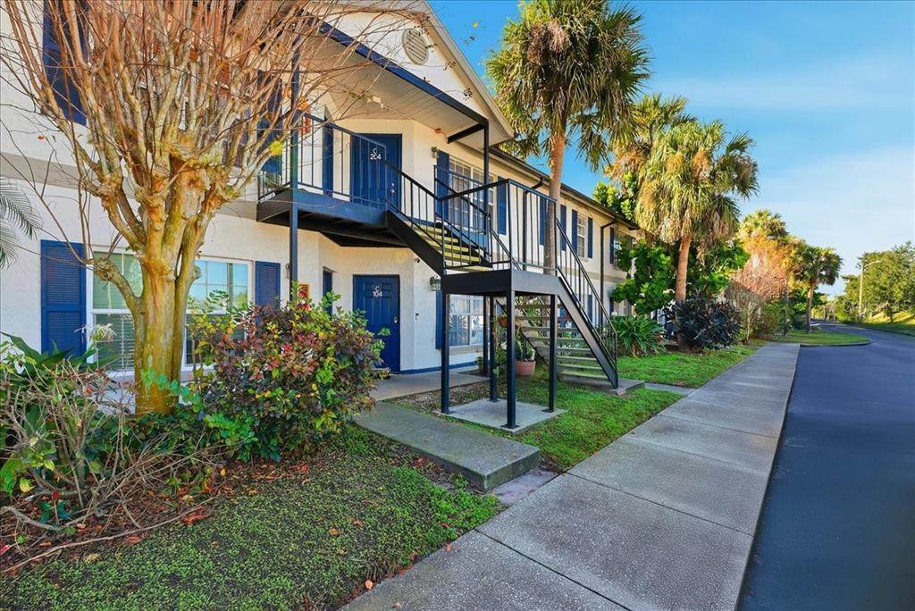 3651 Goldenrod Road - Photo 1