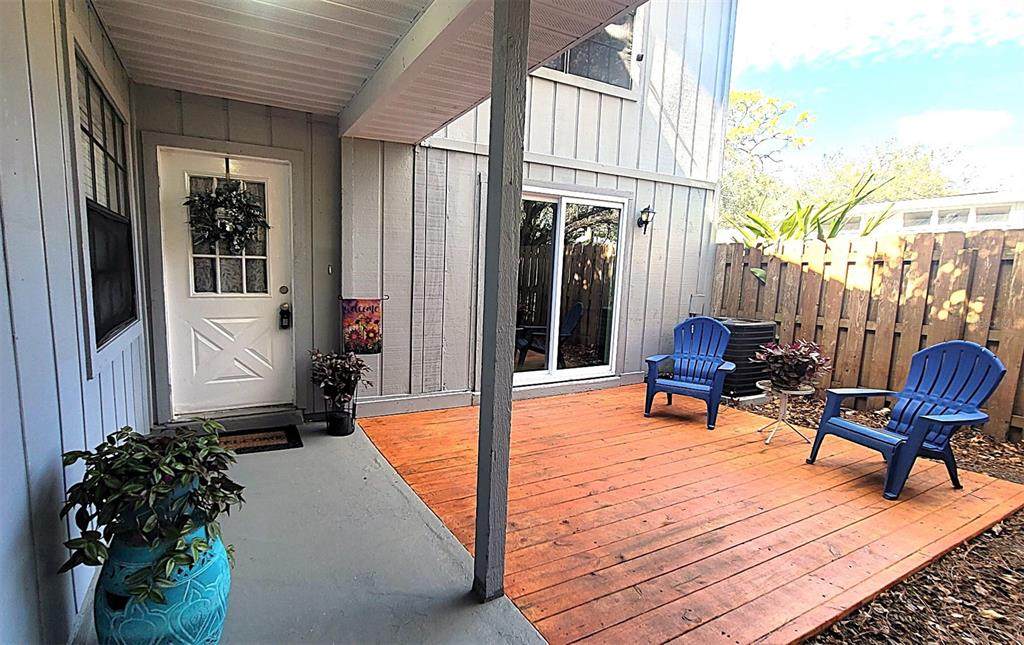 4622 Lighthouse Circle - Photo 1