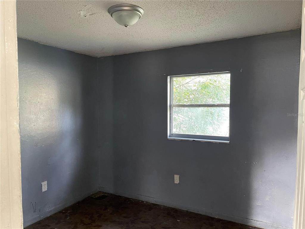 401 Kilgore Street - Photo 1