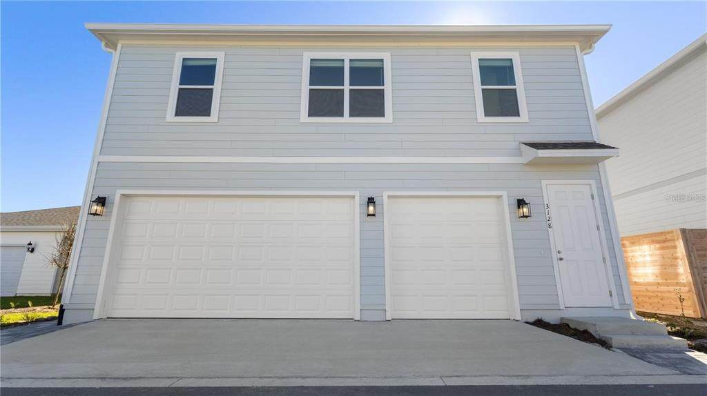 3128 Voyager Avenue - Photo 1