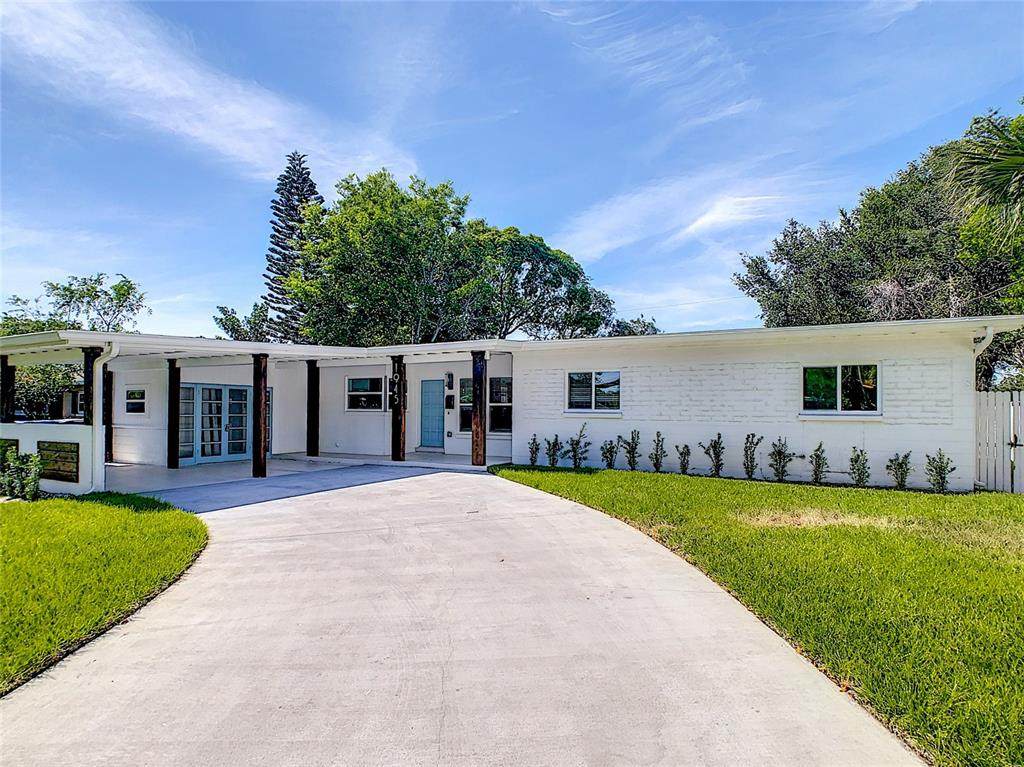 1945 Gunn Road - Photo 1