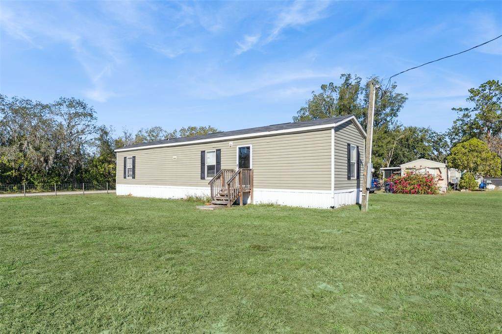 7639 Vine Street - Photo 1