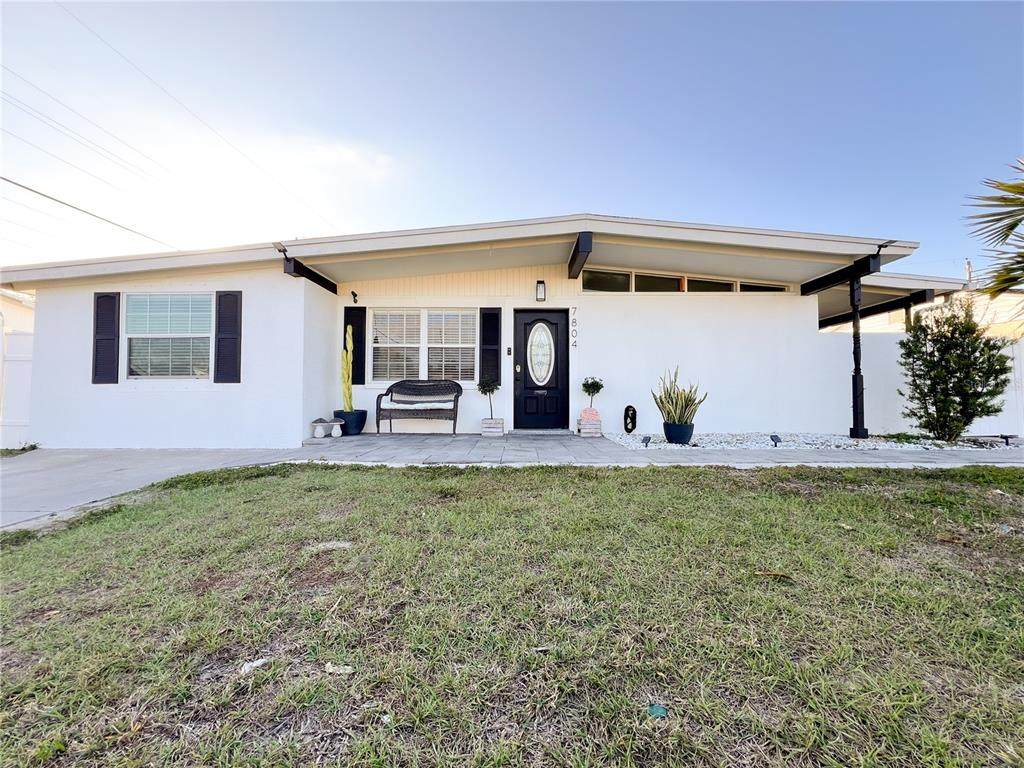 7804 Jamaica Street - Photo 1