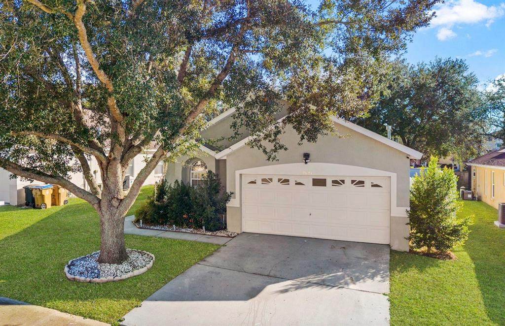 2627 Oneida Loop - Photo 1