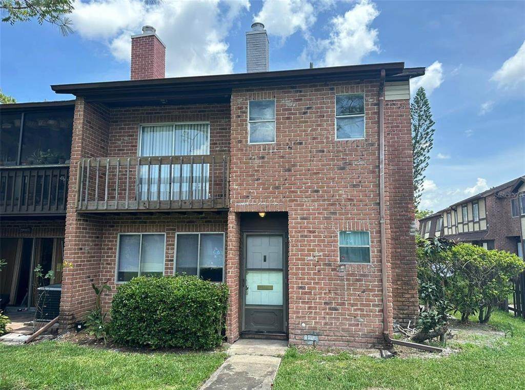 2340 Huntington Green Court - Photo 1