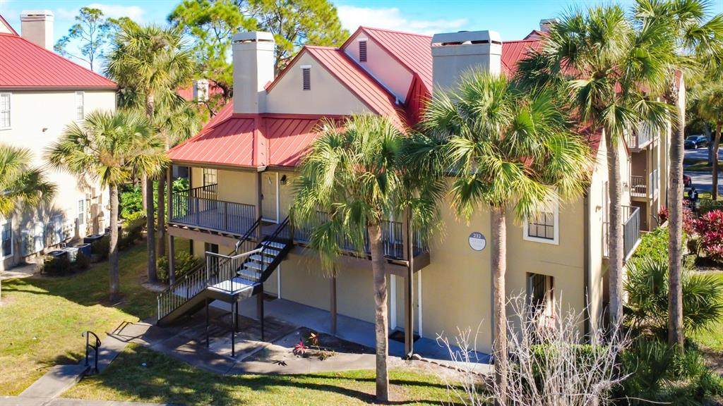 232 Afton Square - Photo 1