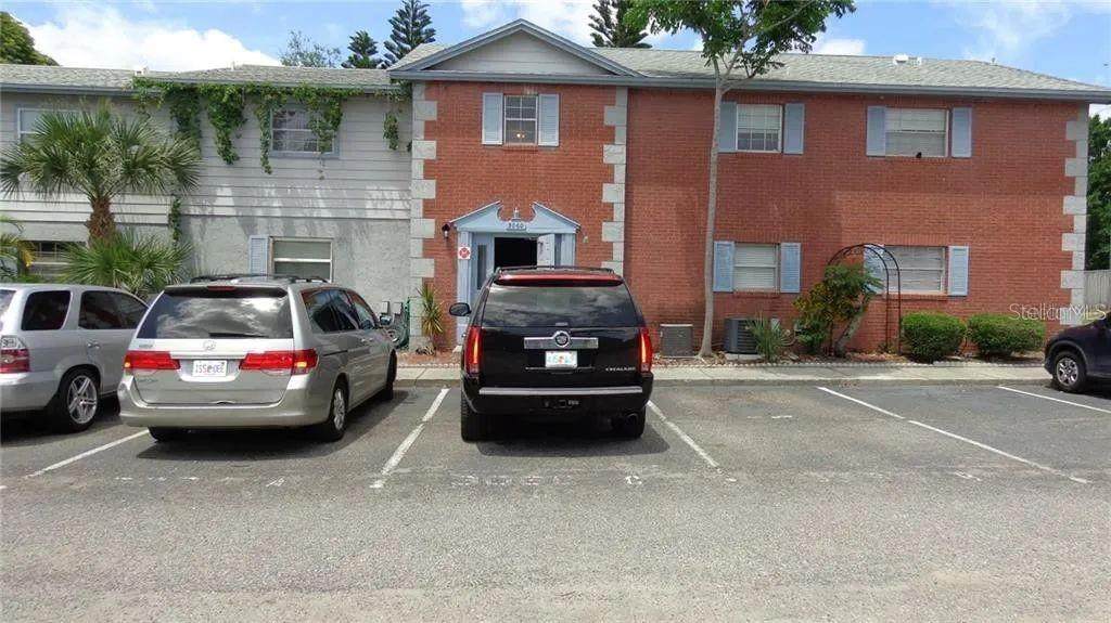 3060 George Mason Avenue - Photo 1