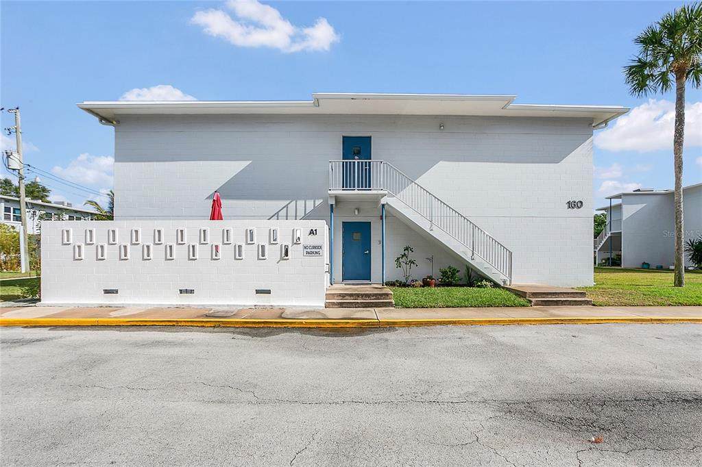 160 Bounty Street - Photo 1