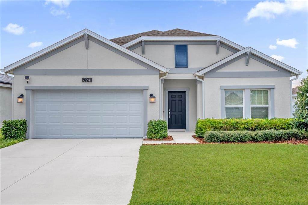 6941 Dilly Lake Avenue - Photo 1