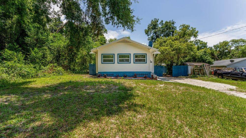 912 Carolina Ave - Photo 1