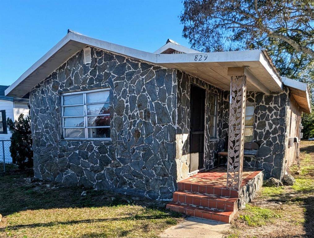 829 Grand Avenue - Photo 1