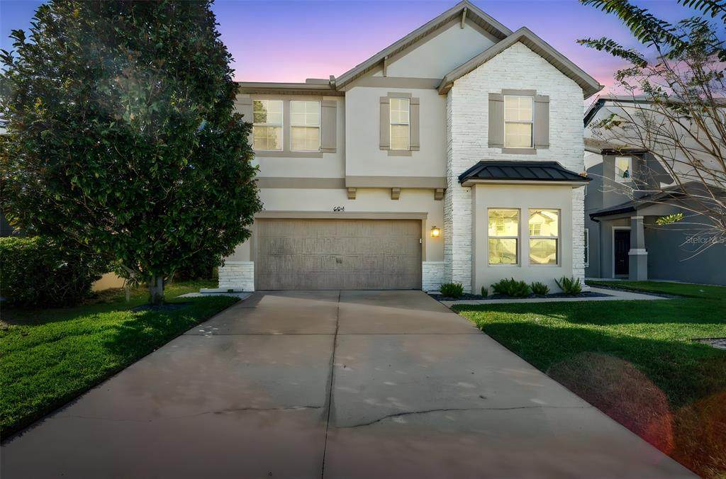 684 Seven Oaks Boulevard - Photo 1