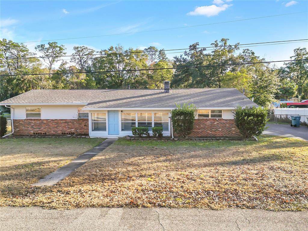 3418 13TH Place - Photo 1