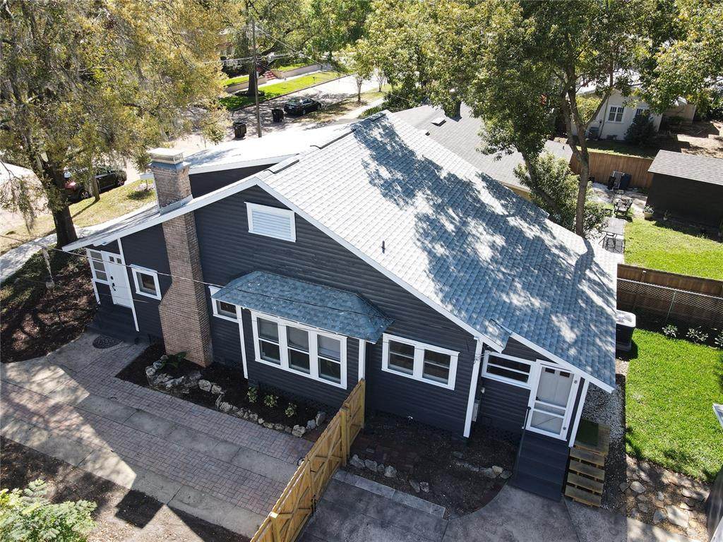 16 Lawsona Boulevard - Photo 1