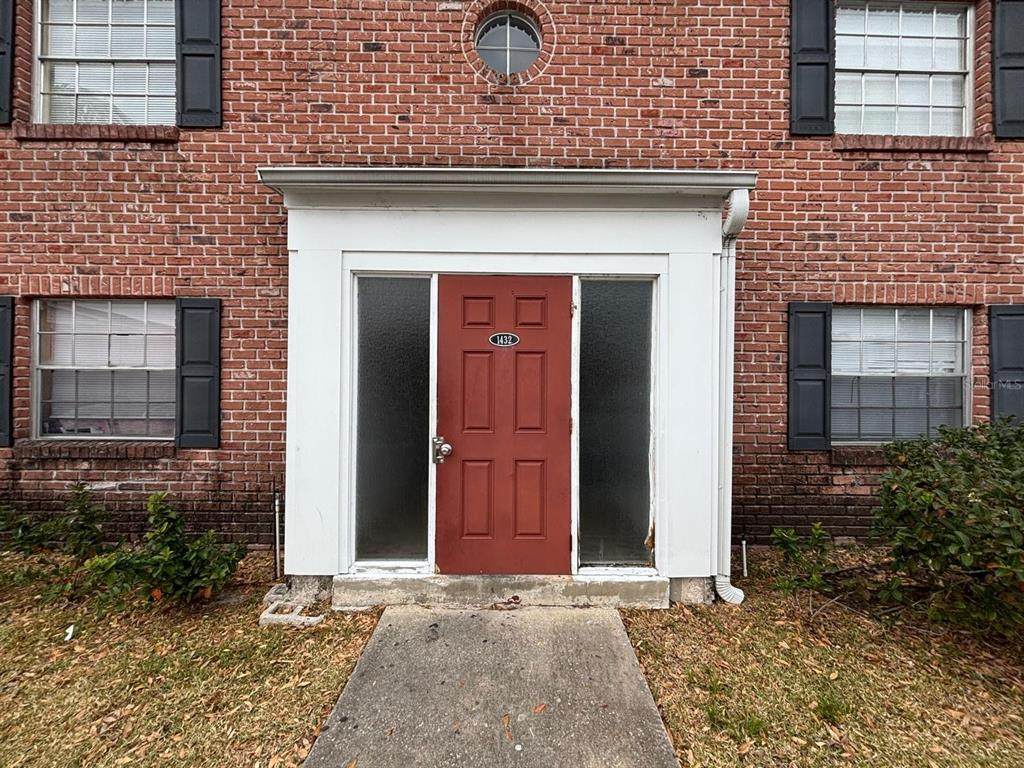 1432 Holden Avenue - Photo 1