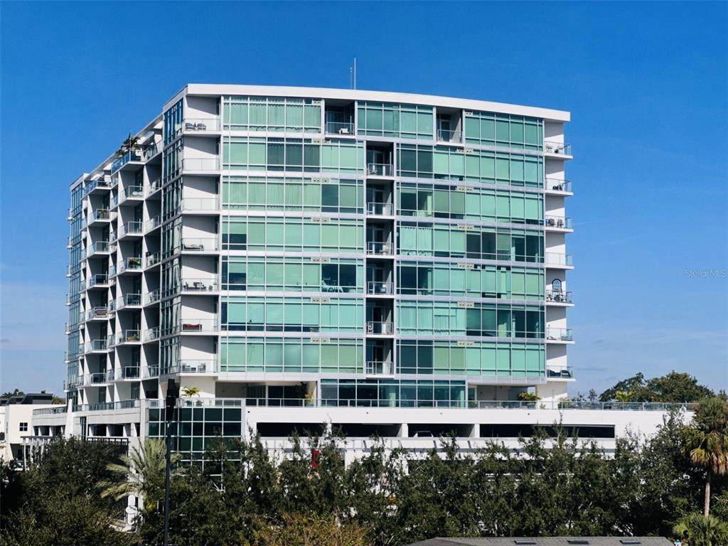 101 Eola Drive - Photo 1