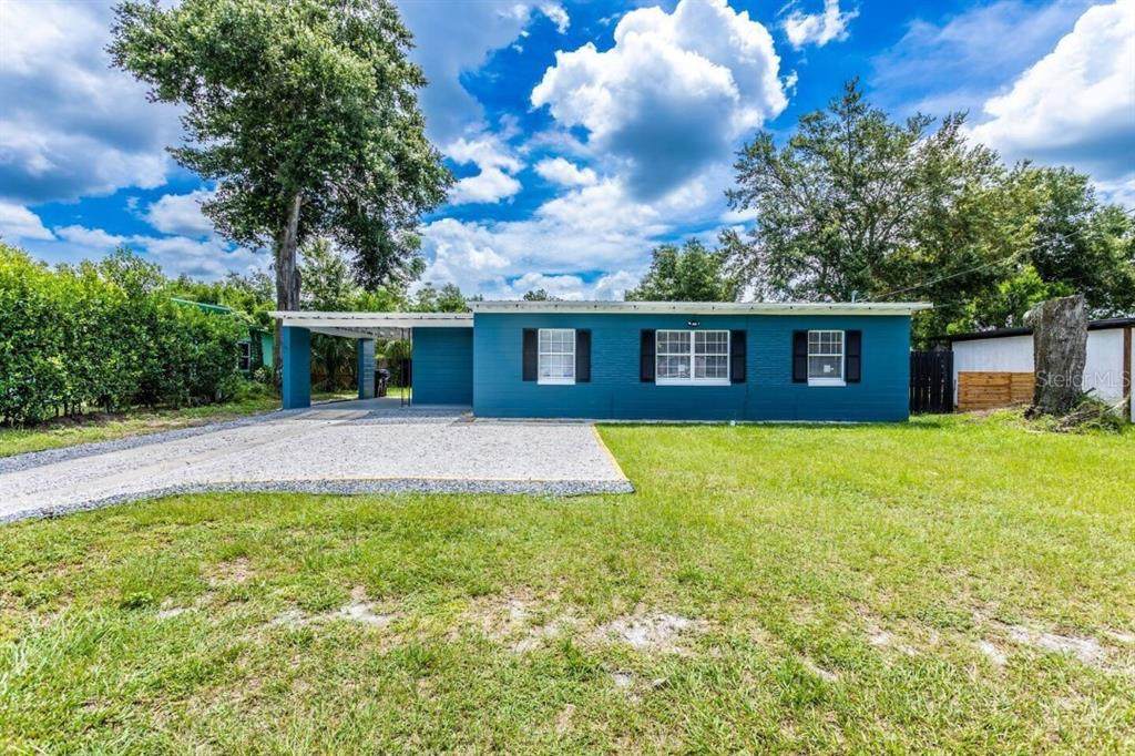 511 San Juan Boulevard - Photo 1