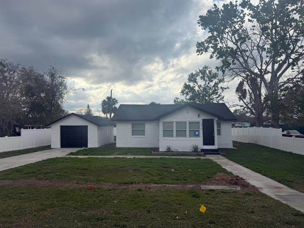 636 Coke Avenue - Photo 1