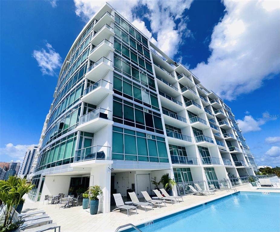 101 Eola Drive - Photo 1