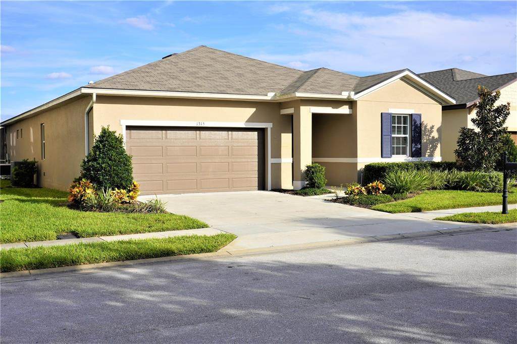 1315 Yorkshire Court - Photo 1